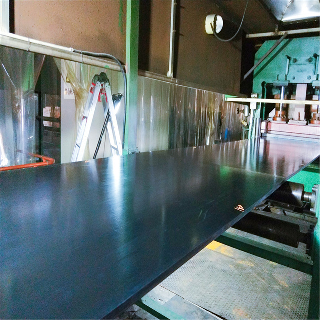 Oil-Resistant Factory Price Pvc Conveyor Belt for Industry And Coal Mine