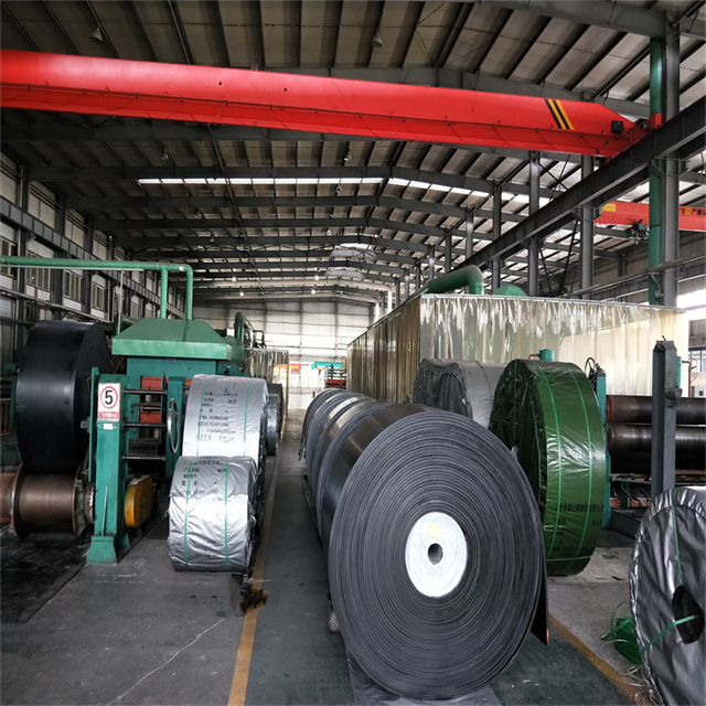 High Quality Ep100 Fabric Rubber Conveyor Belt for Transport