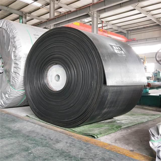 Multi-Layer Fabric Black Ep Conveyor Belt Roll